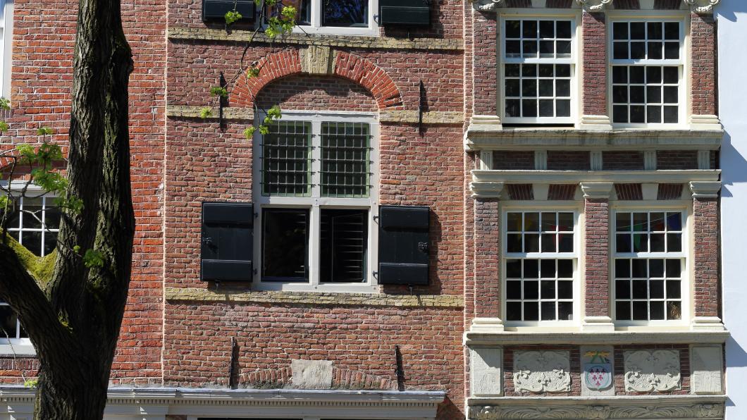 Statige oude huizen in Utrecht